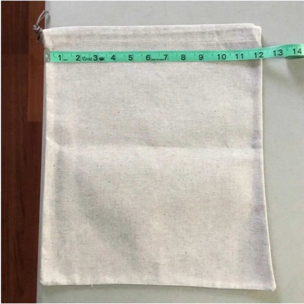 Brunello Cucinelli empty bix